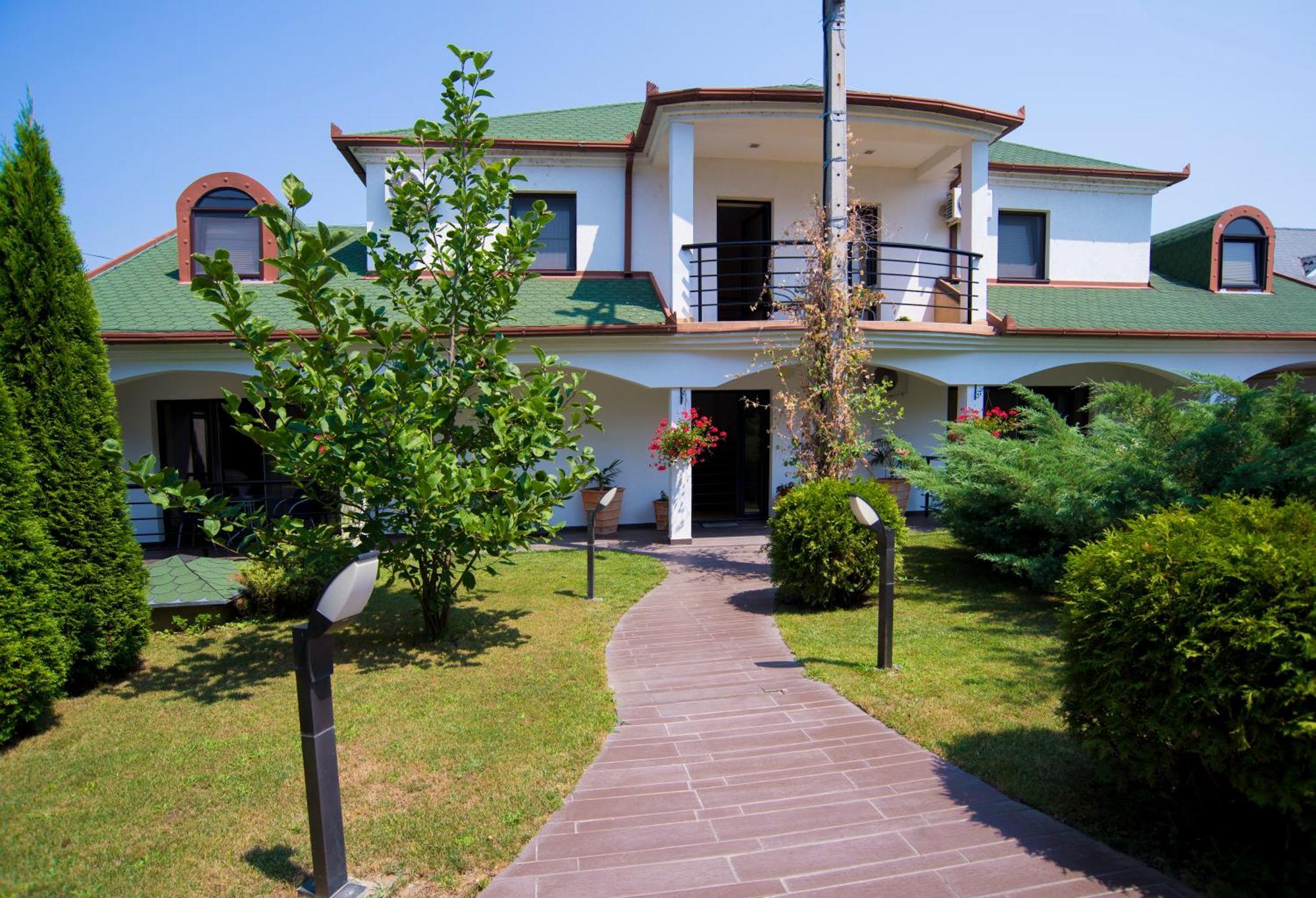Guest House Panorama Aqualux With Free Parking Нови-Сад Экстерьер фото
