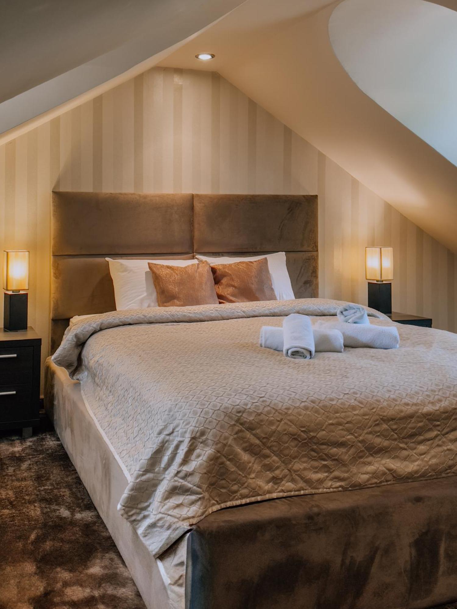 Guest House Panorama Aqualux With Free Parking Нови-Сад Экстерьер фото