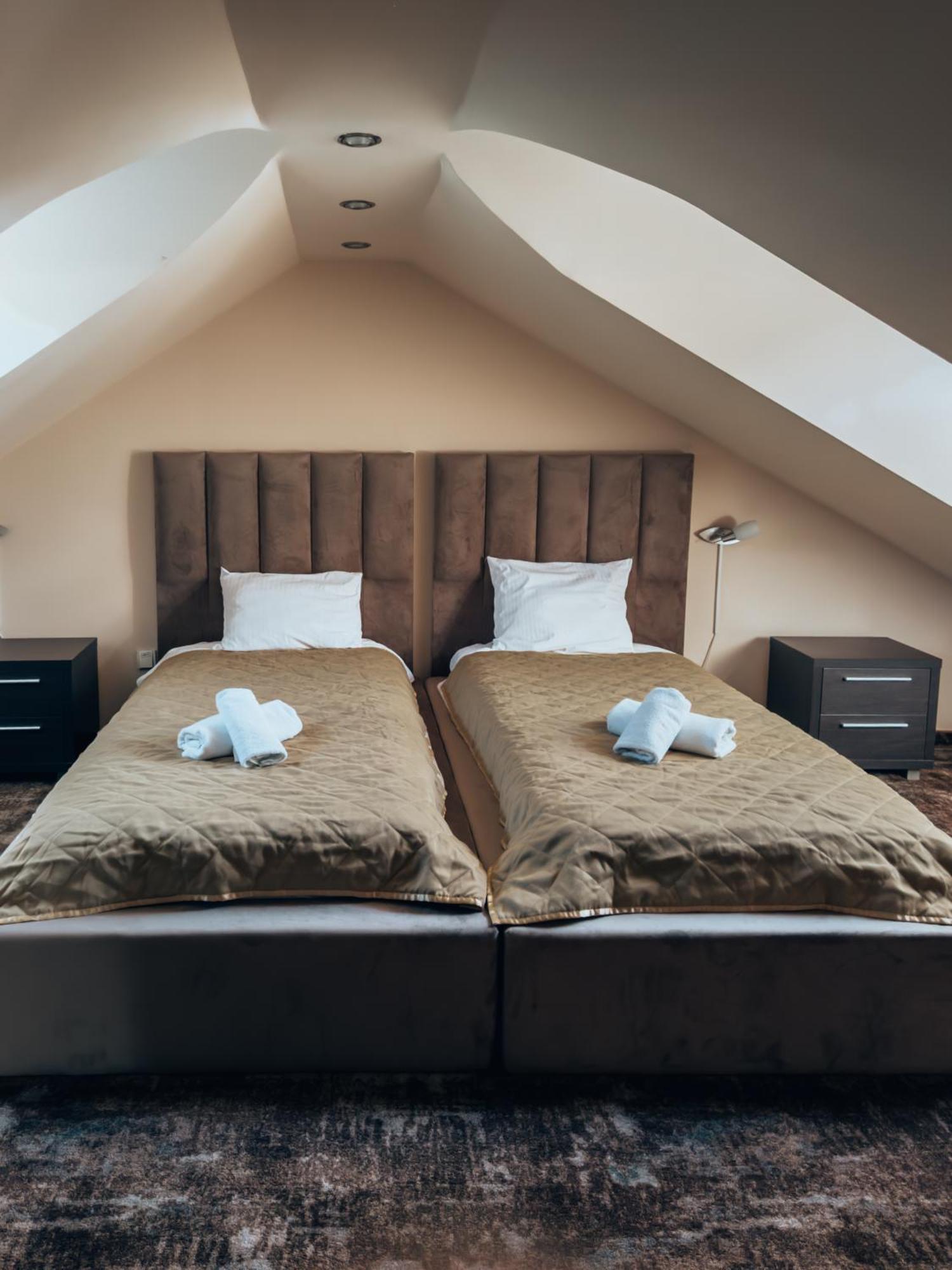 Guest House Panorama Aqualux With Free Parking Нови-Сад Экстерьер фото