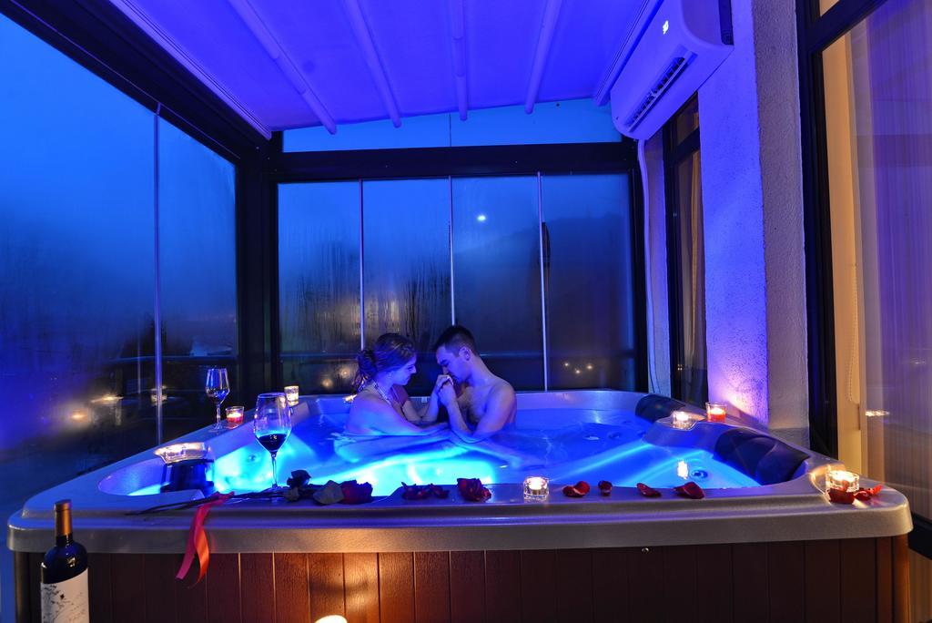 Guest House Panorama Aqualux With Free Parking Нови-Сад Экстерьер фото